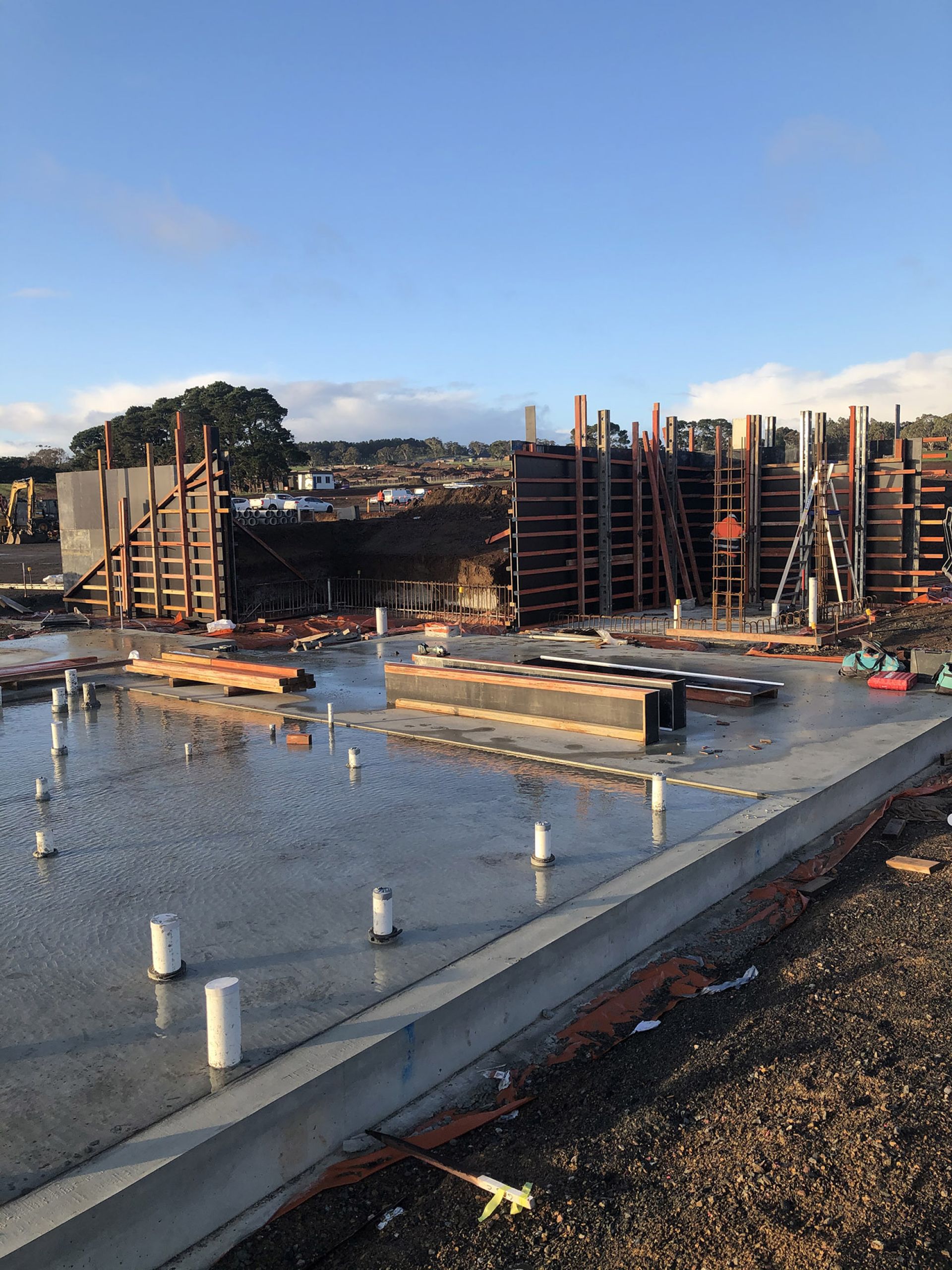 RSH formwork for in situ retaining walls construction April 2020